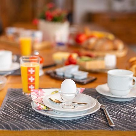 Mybednbreakfast In Bottmingen Bed & Breakfast Dış mekan fotoğraf