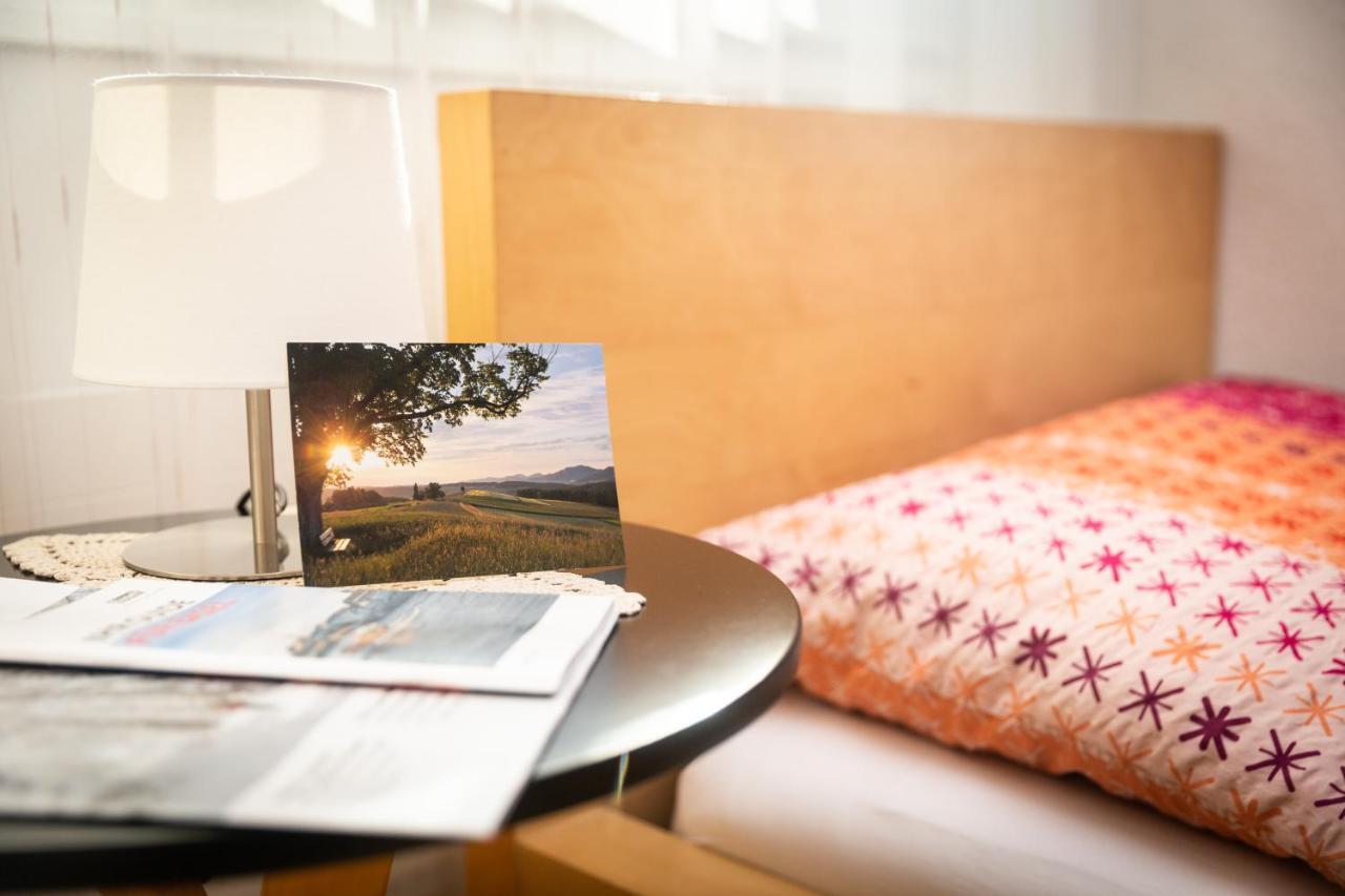 Mybednbreakfast In Bottmingen Bed & Breakfast Dış mekan fotoğraf