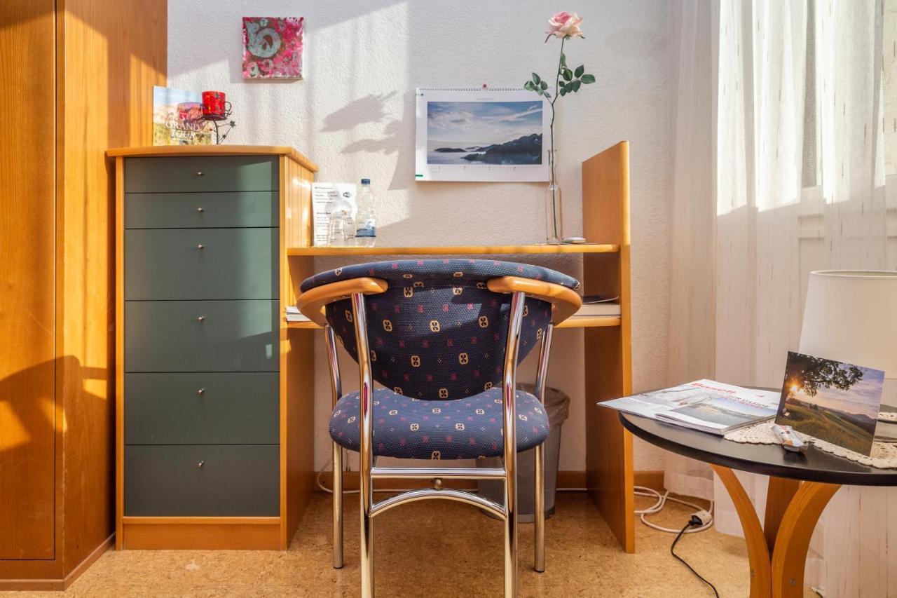 Mybednbreakfast In Bottmingen Bed & Breakfast Dış mekan fotoğraf