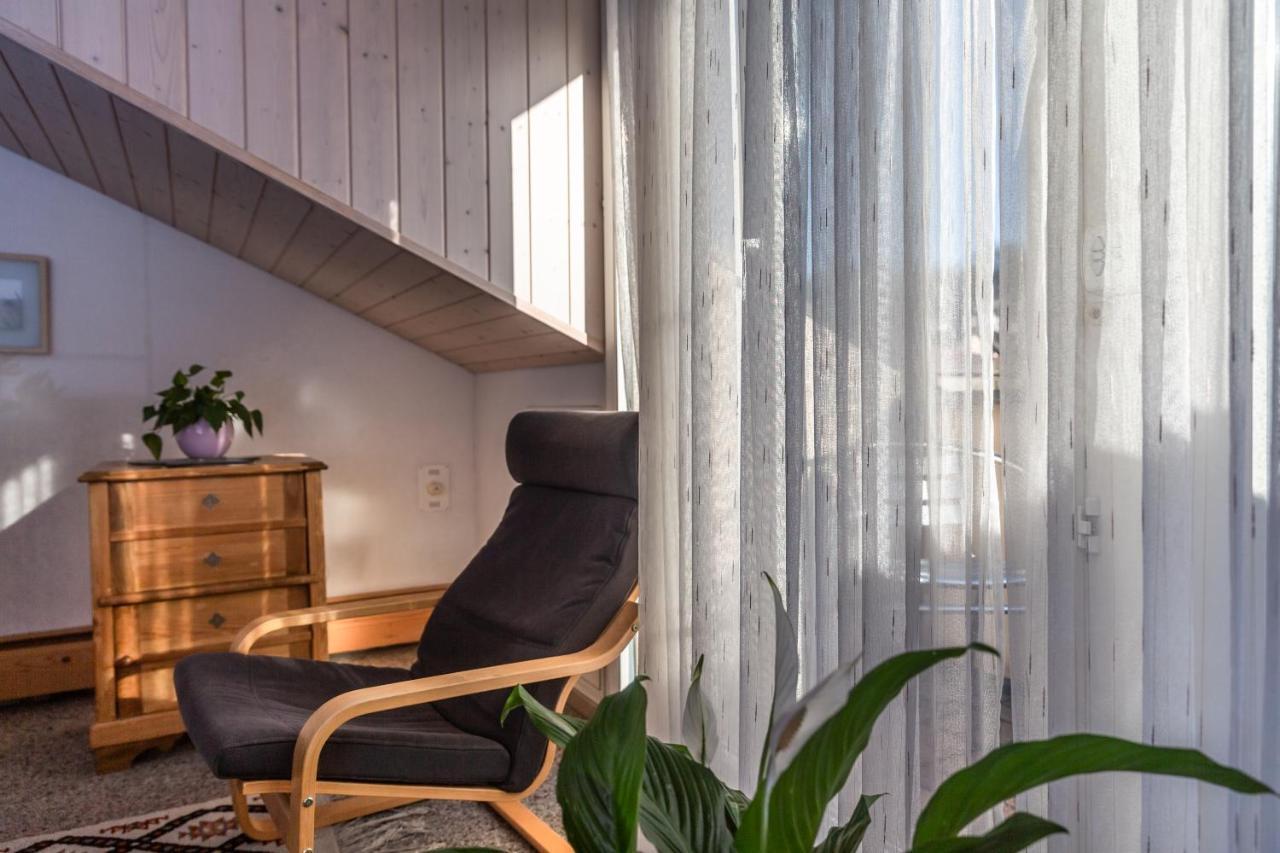 Mybednbreakfast In Bottmingen Bed & Breakfast Dış mekan fotoğraf