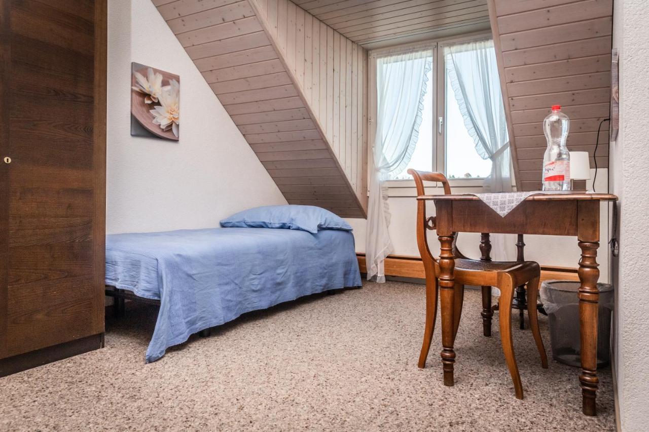 Mybednbreakfast In Bottmingen Bed & Breakfast Dış mekan fotoğraf