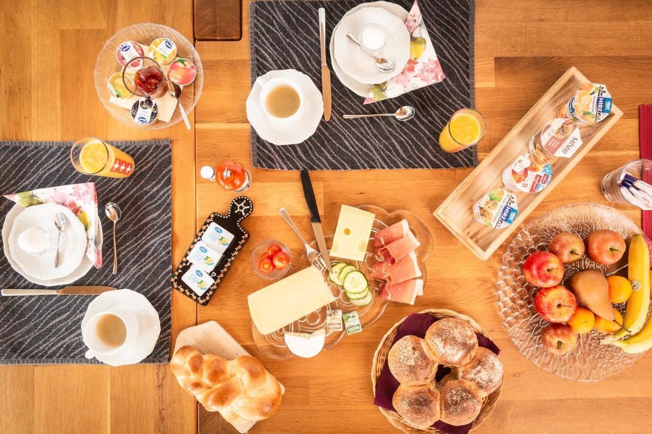 Mybednbreakfast In Bottmingen Bed & Breakfast Dış mekan fotoğraf